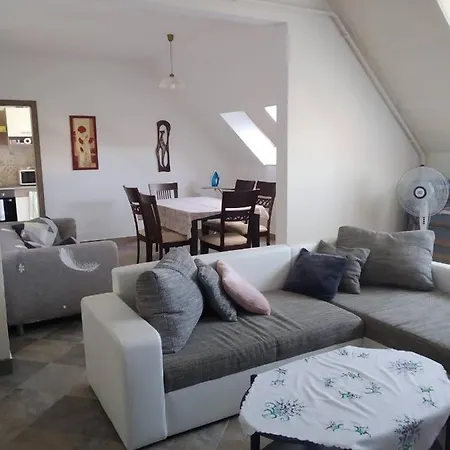 Tímár Homestay szállás Eger